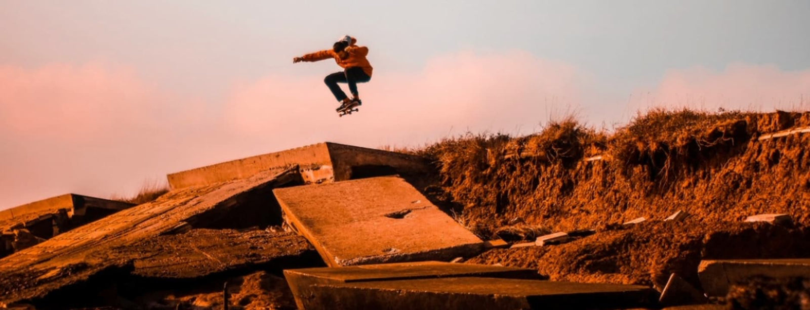 Skateboarder Landing to Flat Bank 
Balance Training